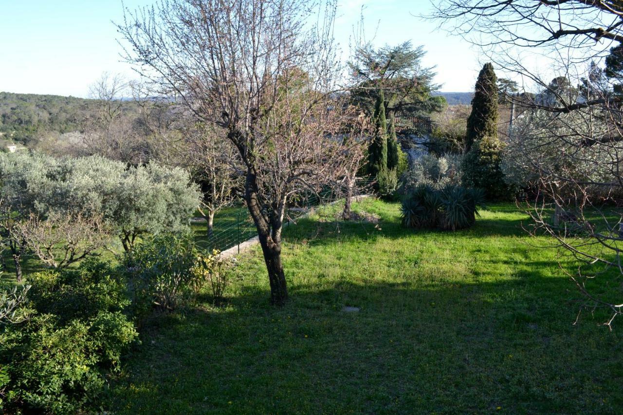 L'Oustalet Acomodação com café da manhã Uzès Exterior foto