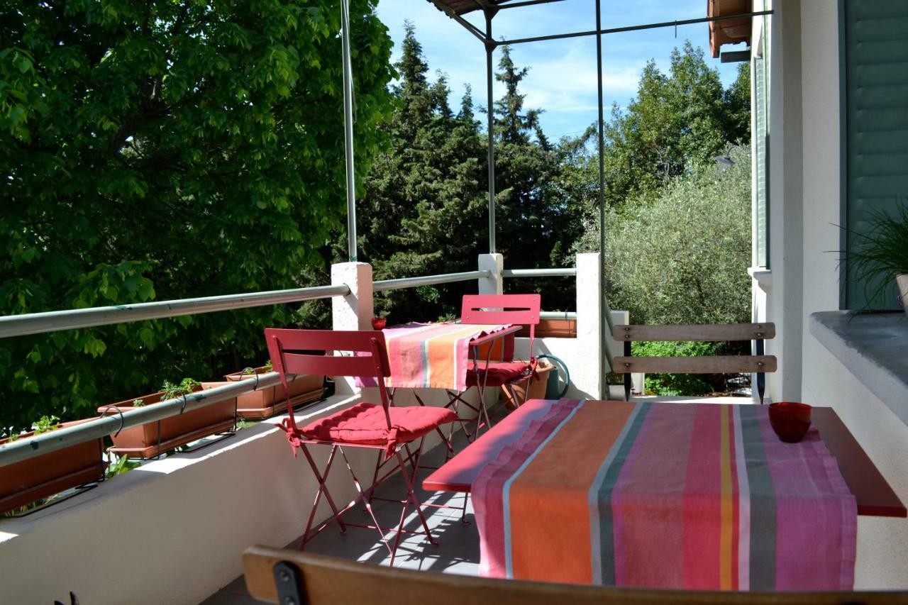 L'Oustalet Acomodação com café da manhã Uzès Exterior foto