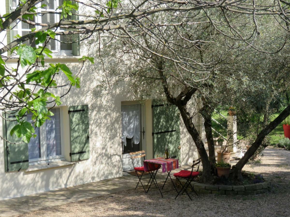 L'Oustalet Acomodação com café da manhã Uzès Exterior foto