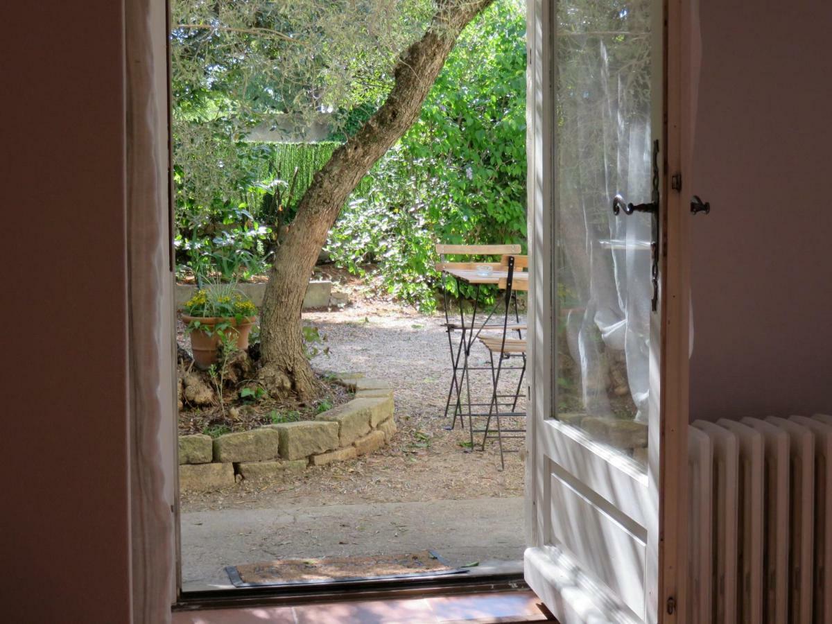 L'Oustalet Acomodação com café da manhã Uzès Exterior foto